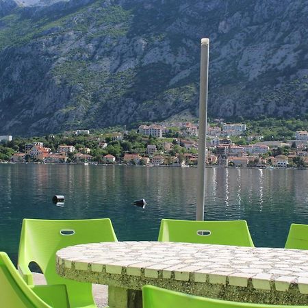 Mare E Montagna Apartment Kotor Ngoại thất bức ảnh