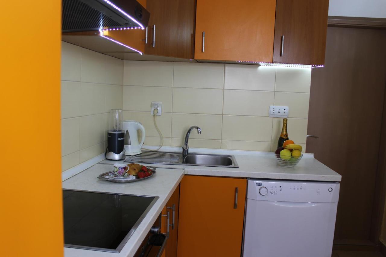 Mare E Montagna Apartment Kotor Ngoại thất bức ảnh