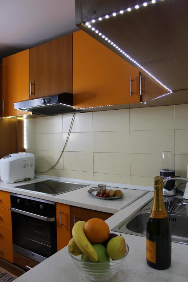 Mare E Montagna Apartment Kotor Ngoại thất bức ảnh