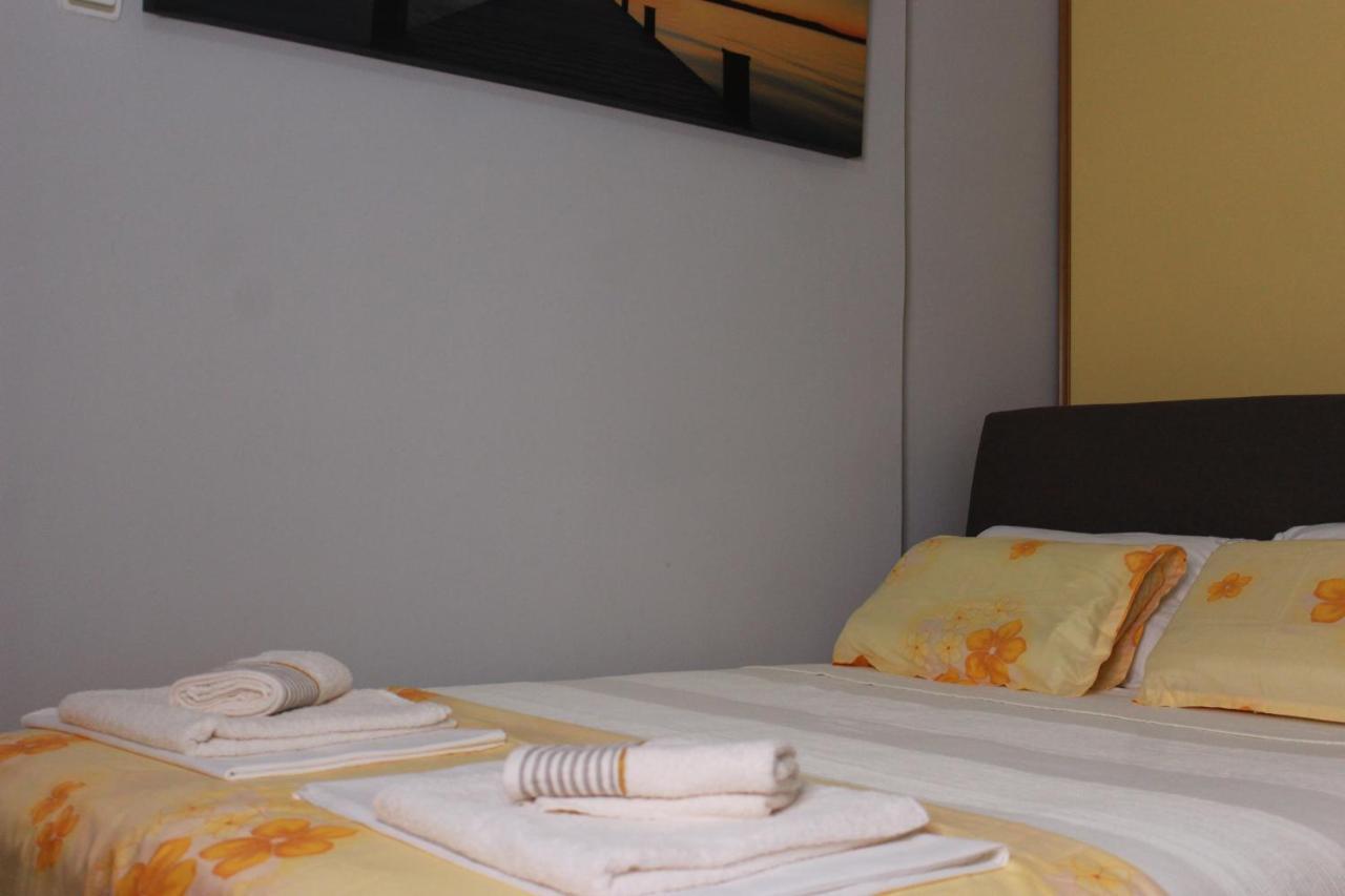 Mare E Montagna Apartment Kotor Ngoại thất bức ảnh